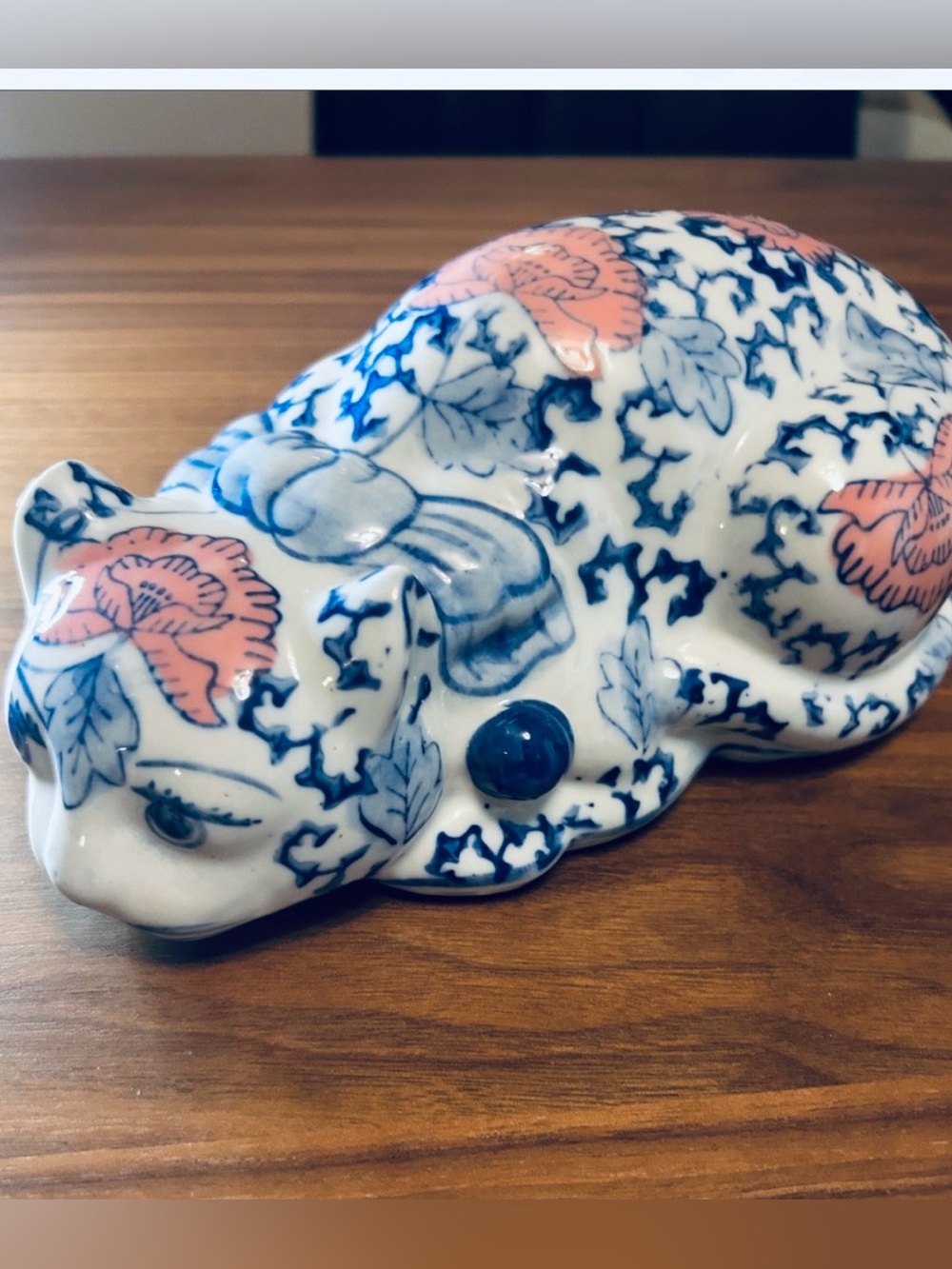 Vintage Porcelain Cat Figurine Blue Pink 
Chinoiserie - Picture 2 of 9